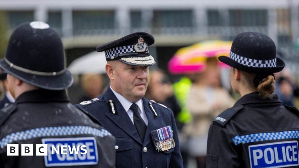 West Midlands Police chief retires over Israeli fans ban row