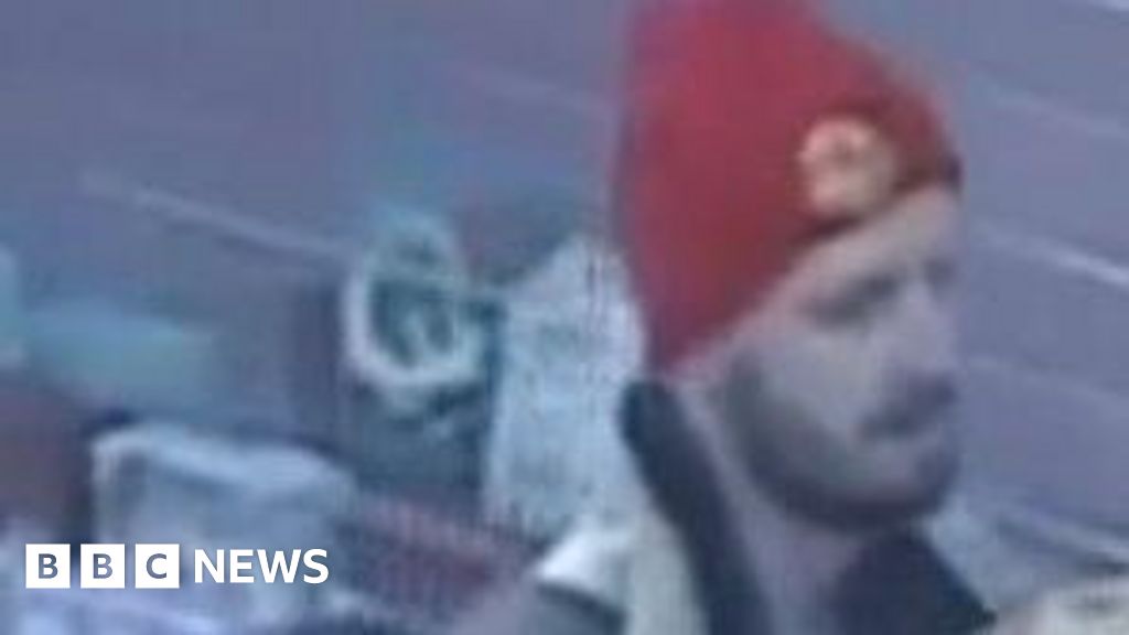 Police seek 'heroic' man who stepped in to help women in Camden