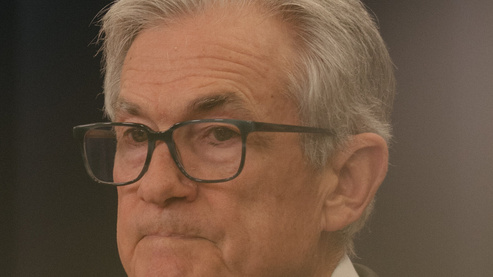 Powell Will Attend Supreme Court Hearing on Lisa Cook's Lawsuit Against Trump