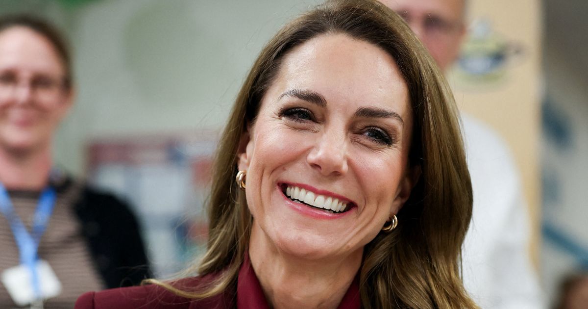Princess Kate's 'old pace of royal engagements isn't option as diary fills up' - The Mirror