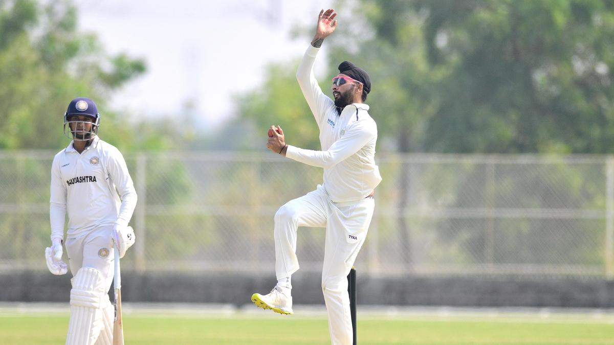 RANJI TROPHY | Saurashtra vs Punjab match hurtles towards early finish as 23 wickets fall on day one