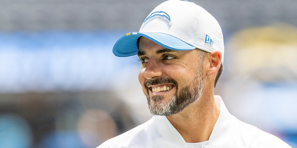 Ravens hire Jesse Minter as next head coach, replacing John Harbaugh