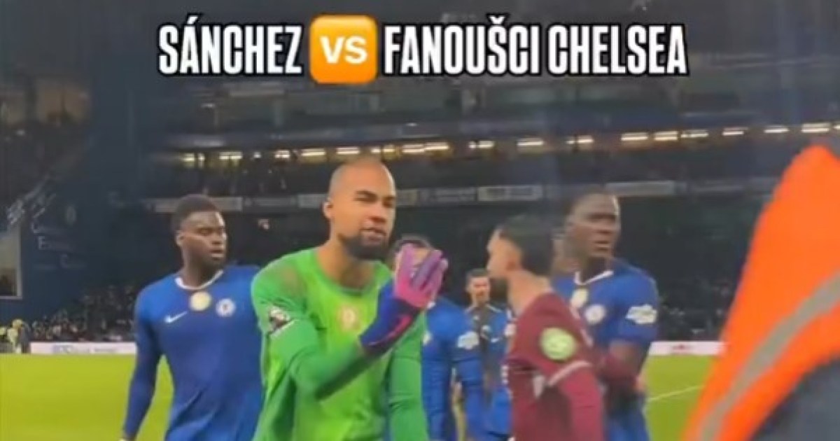 Robert Sanchez hits back at booing Chelsea fans during West Ham win