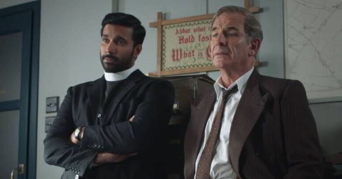 Grantchester's Robson Green makes tearful show admission 'I was struggling'