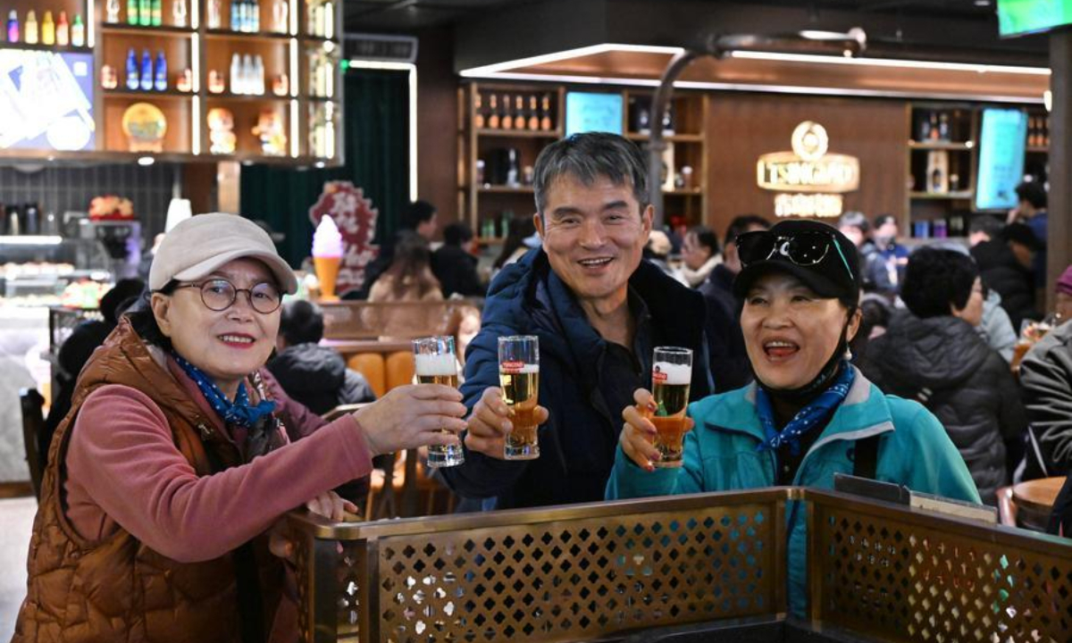 Delicacies, proximity and convenience lure ROK tourists to China for holidays