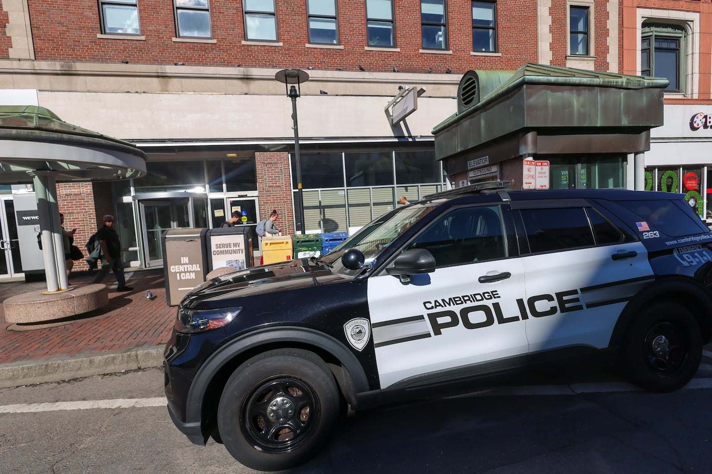 Roslindale man charged with driving stolen SUV into Cambridge building