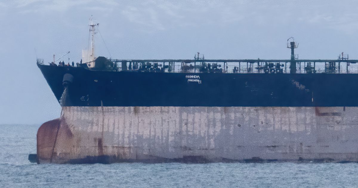 Russian tanker involved in dramatic raid pictured as it reaches Britain - The Mirror