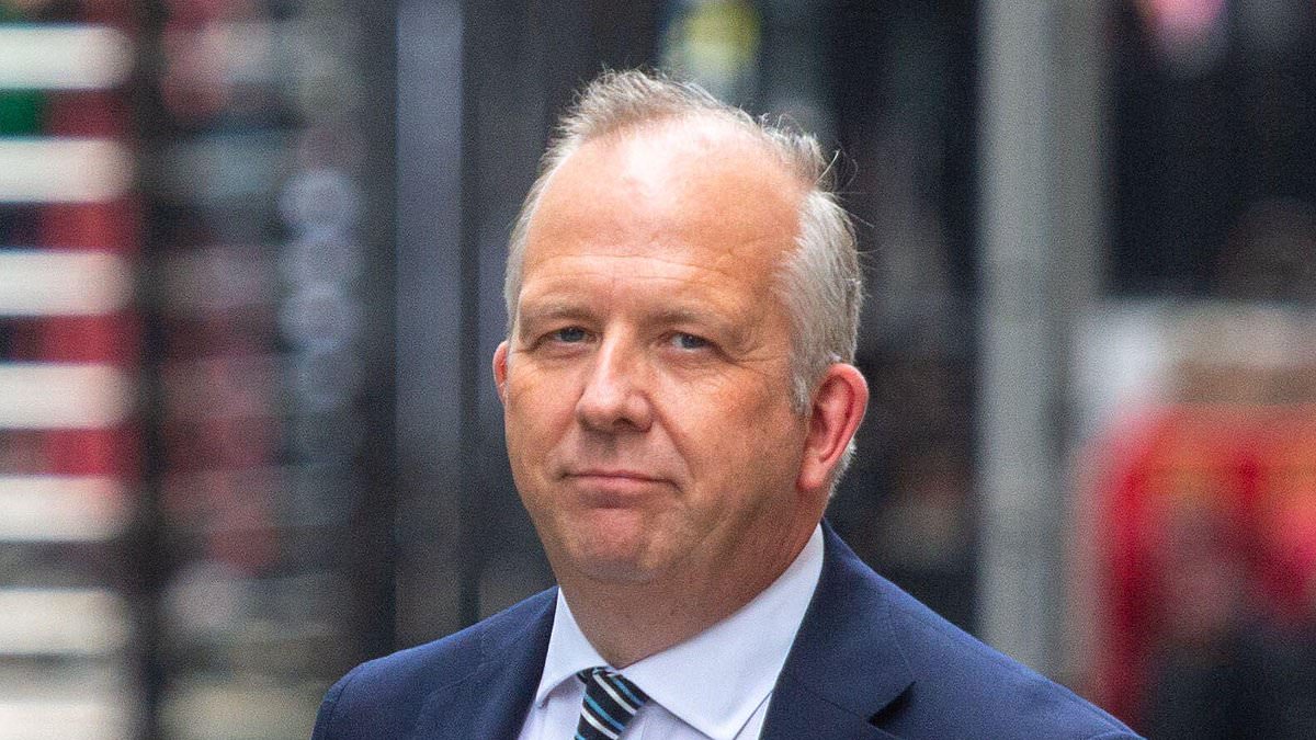 Sainsbury's boss attacks business rates blunders