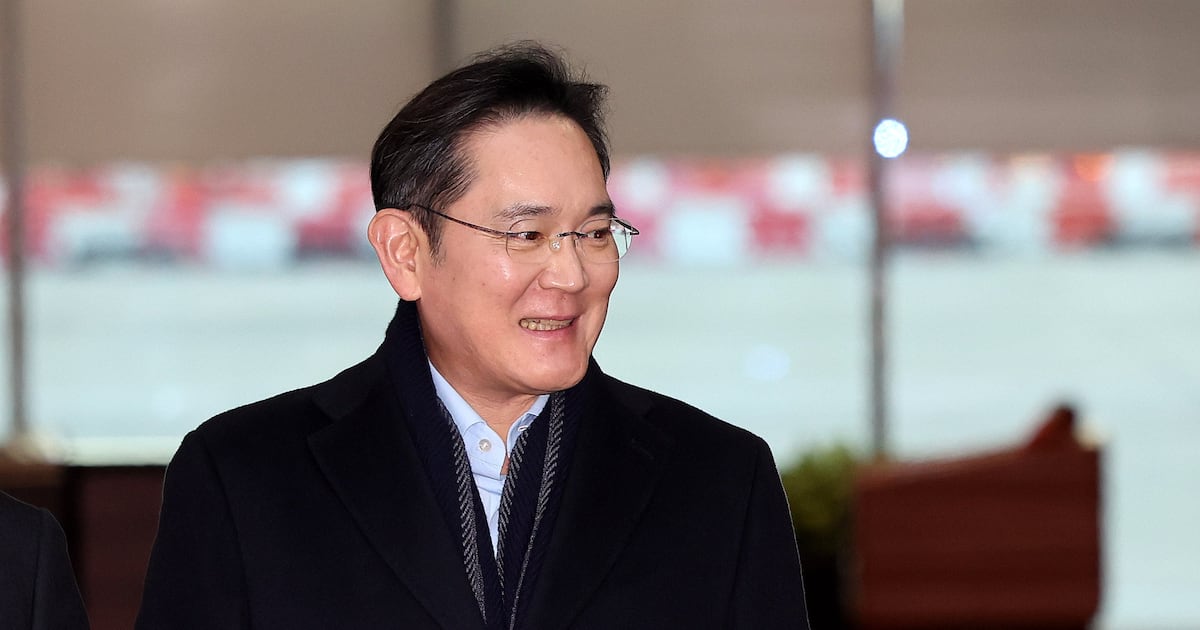 Samsung's Lee Jae-yong Warns: Restore Competitiveness