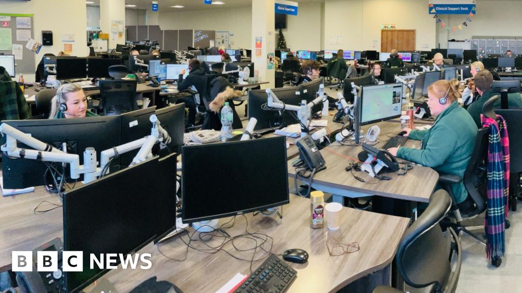 Peaks in ambulance demand 'to continue over winter', Secamb says