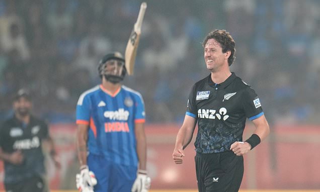 Seifert leads New Zealand past India for T20 win despite Dube's 65...