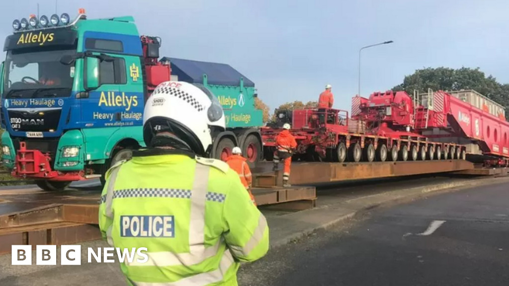Suffolk Police sets up abnormal loads team for construction projects