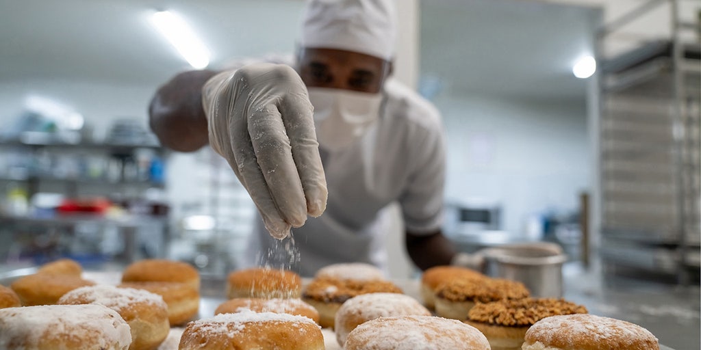 Sugar alternative bakes like real thing and with far fewer calories, researchers insist