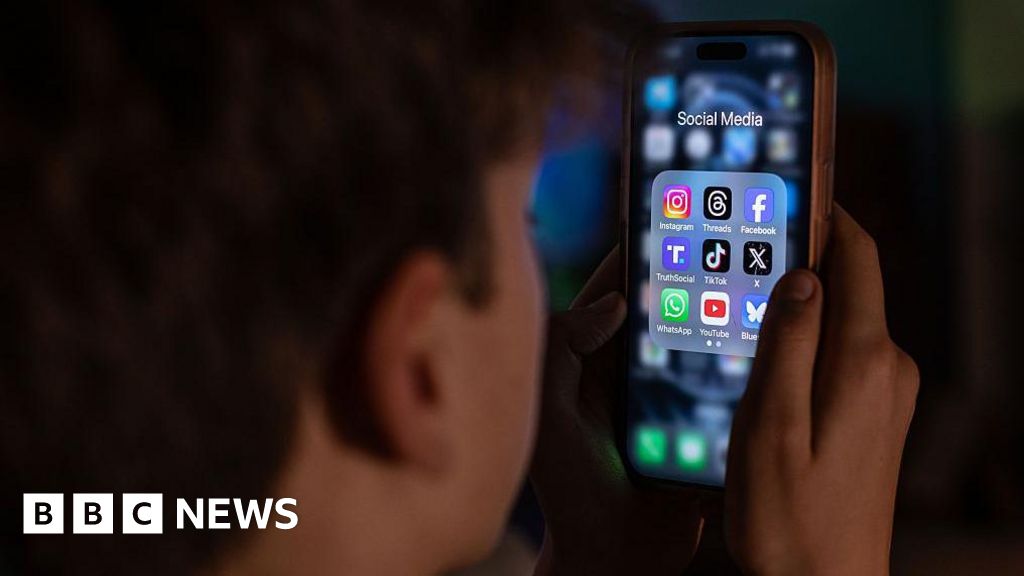 Parents in Sussex air views on social media ban for under-16s