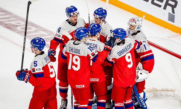 Sweden beats US 6-3 in world junior hockey group finale