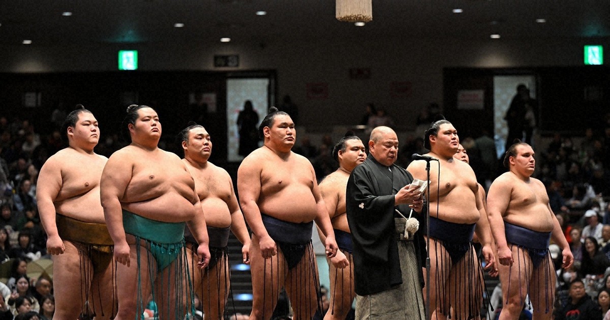 PM Takaichi to skip sumo award ceremony amid ban on women in rings