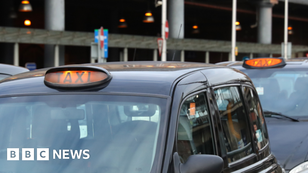 Taxi driver denied licence after 'harassment texts'