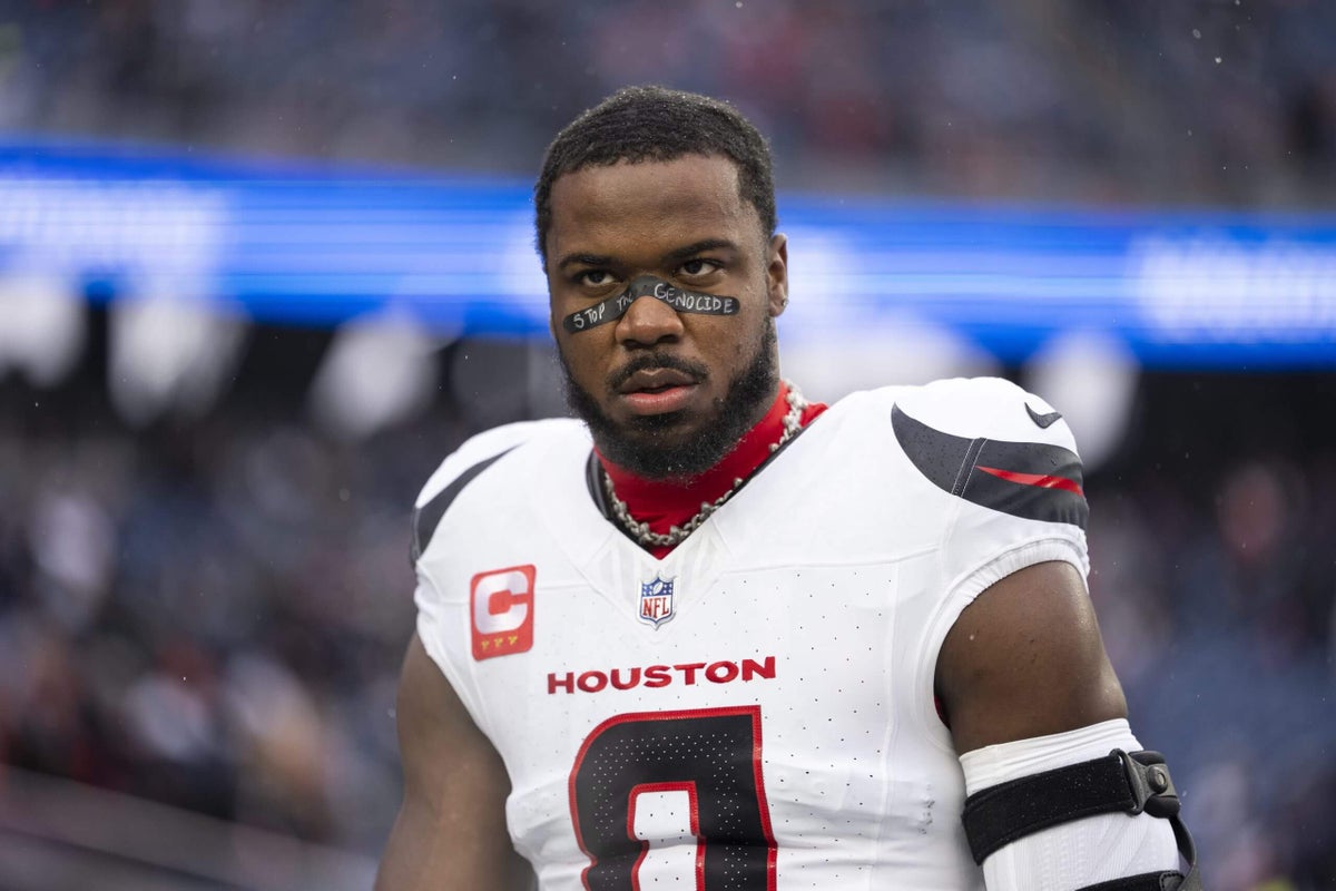 Texans' Azeez Al-Shaair wears 'stop the genocide' eye black for second straight game
