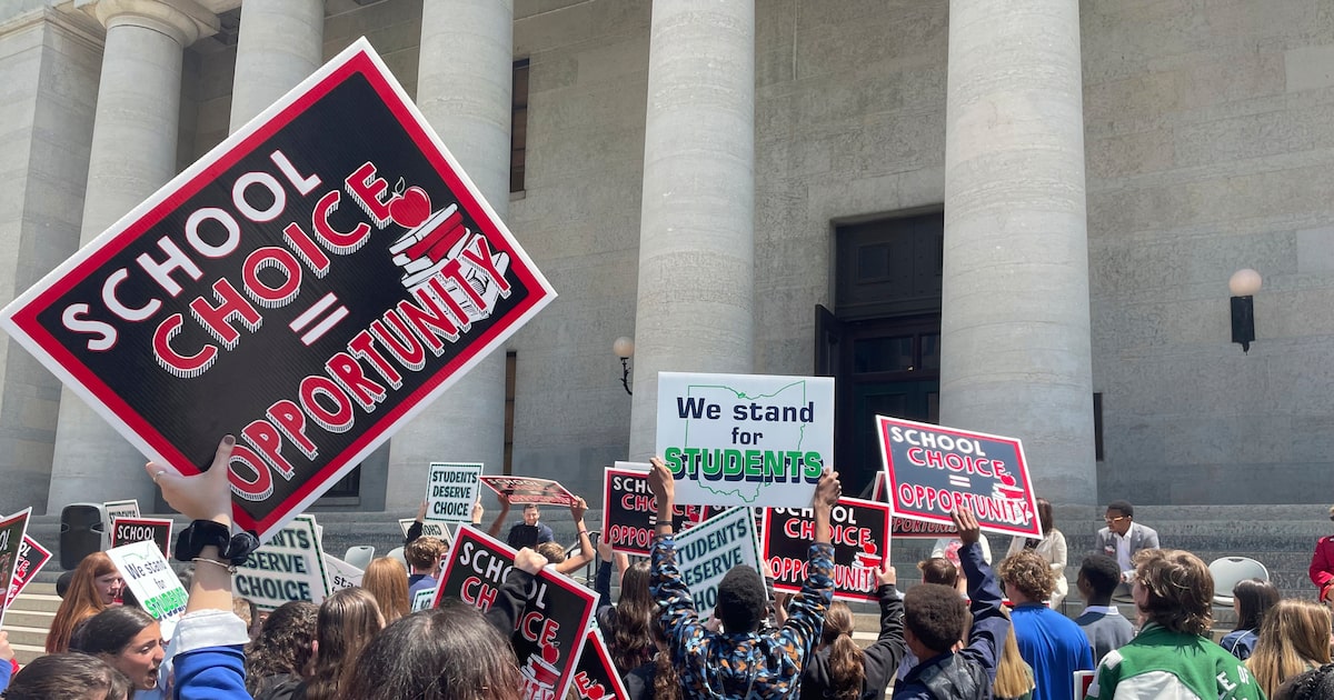 Comptroller's office may block certain schools from Texas voucher program, Paxton rules
