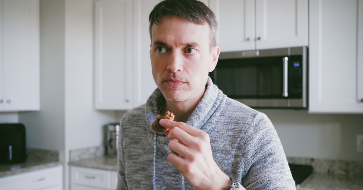 'I ate 2 bars of chocolate every night until Tim Spector told me one thing' - The Mirror