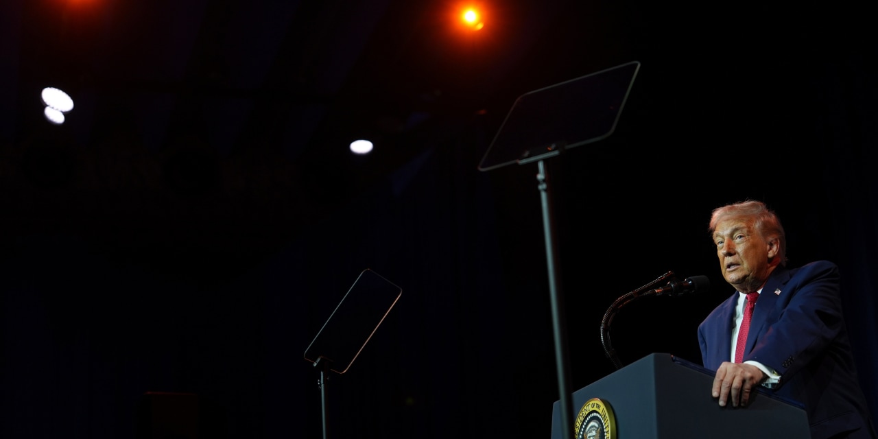 Trump's Risky Fixation With Other Countries' Oil