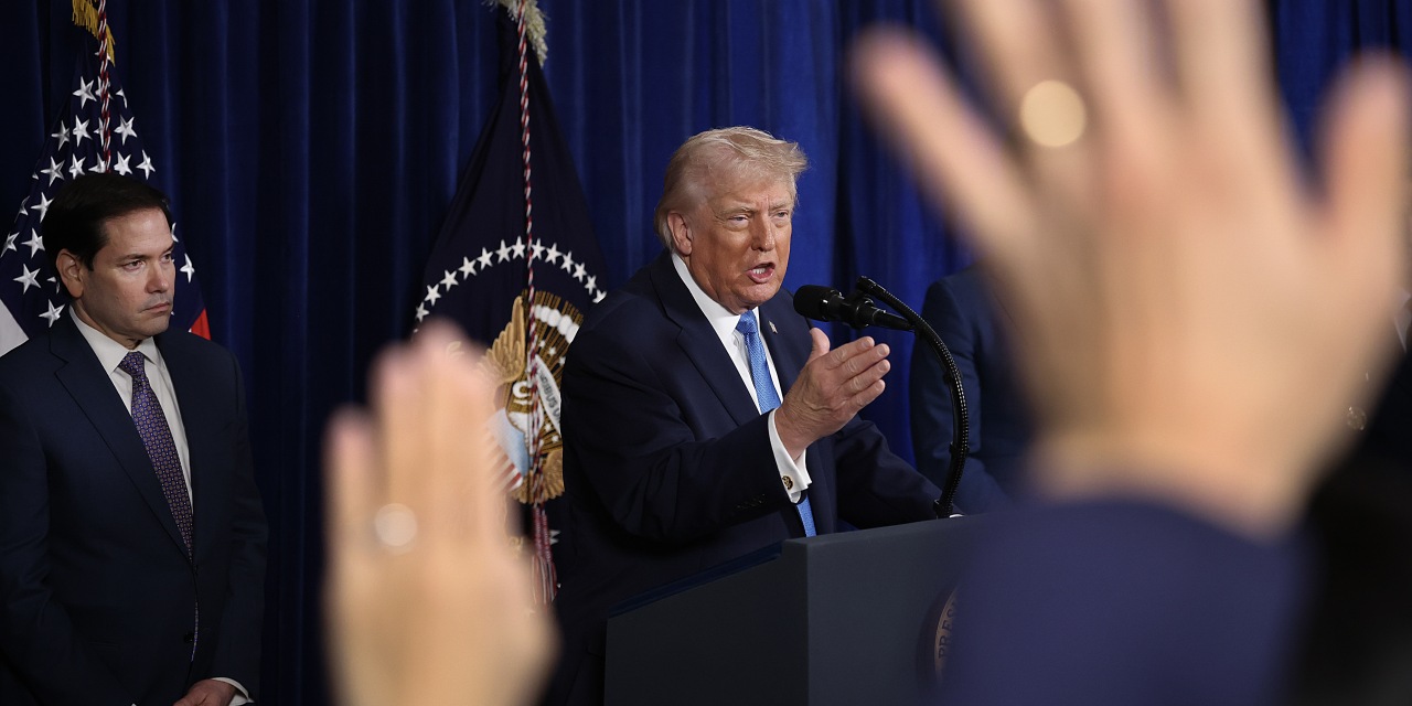 Rubio, Trump Defend Decision Not to Notify Congress of Venezuela Operation