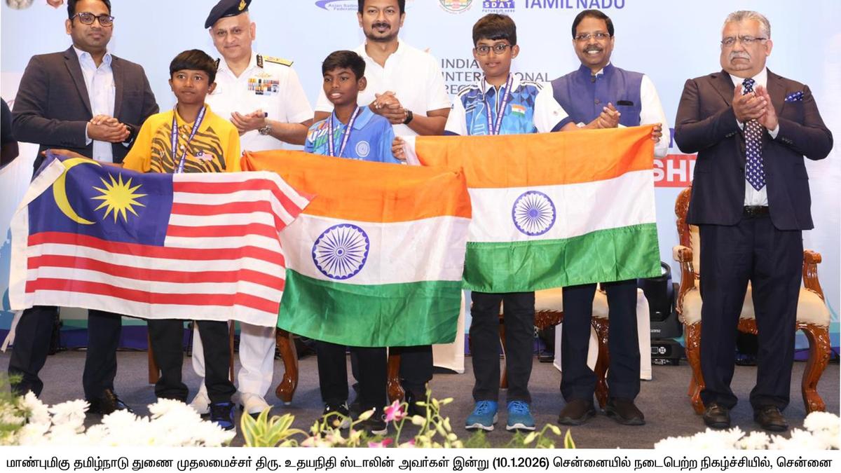 Winners of international sailing competition felicitated