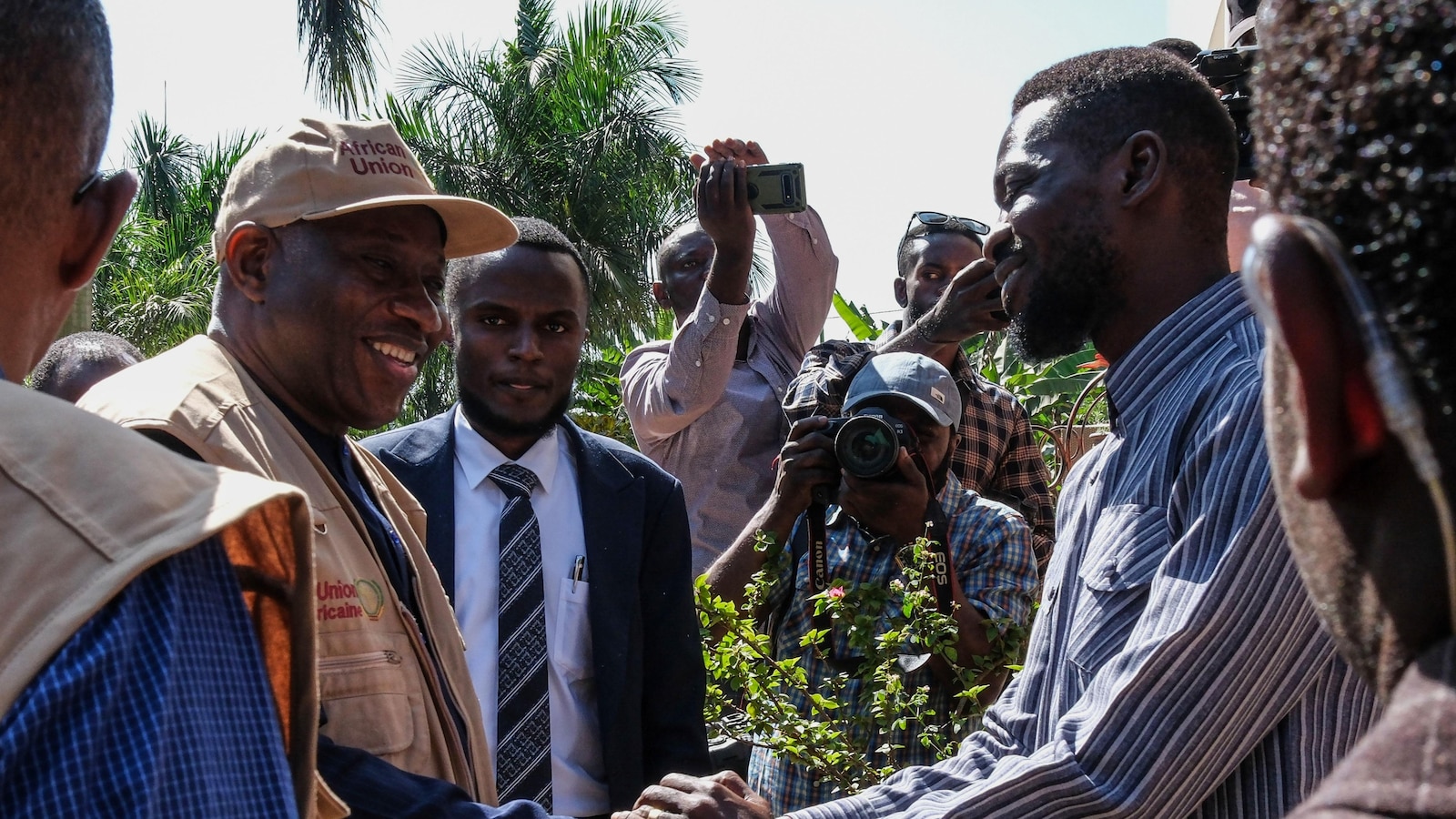 Voting begins in Uganda's presidential election during internet shutdown and polling station delays