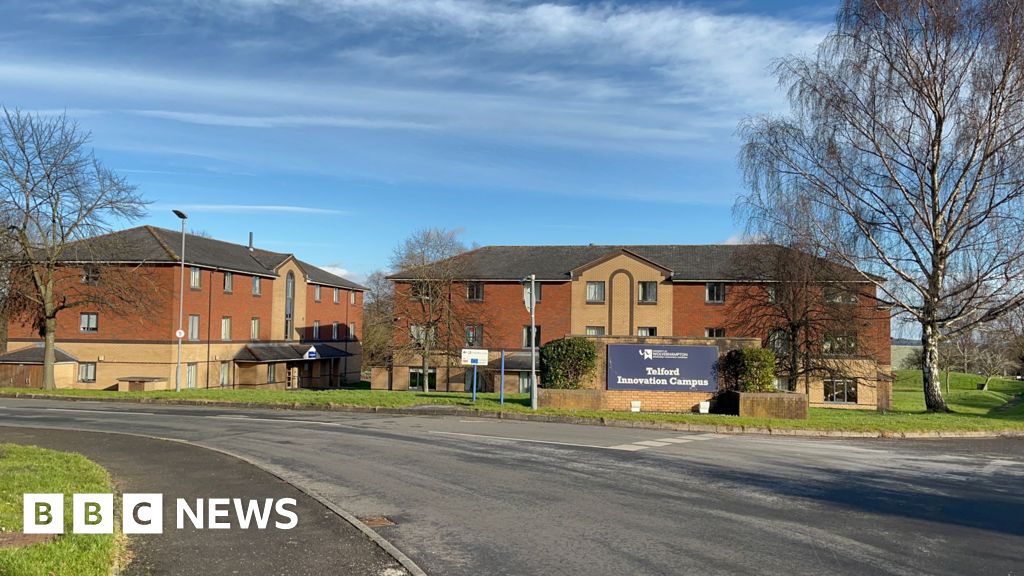 Talks continue over University of Wolverhampton's Telford campus
