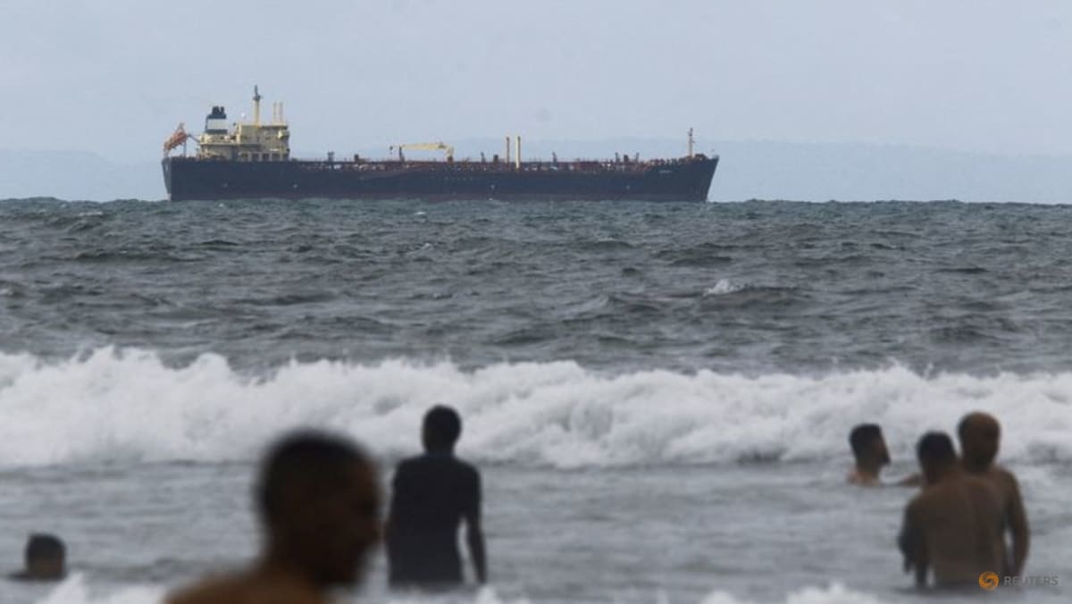 US seizes Venezuela-linked tanker ahead of Trump-Machado meeting
