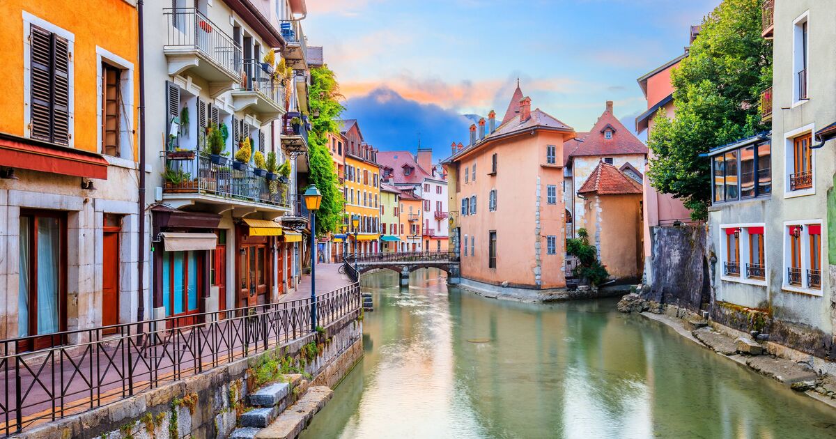 'Venice of France' with glacial lake and mountain backdrop must-visit in 2026