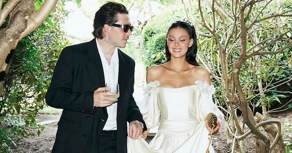 Brooklyn Beckham's wedding DJ exposes Victoria's dance and 'hands on hips' demand - Daily Star