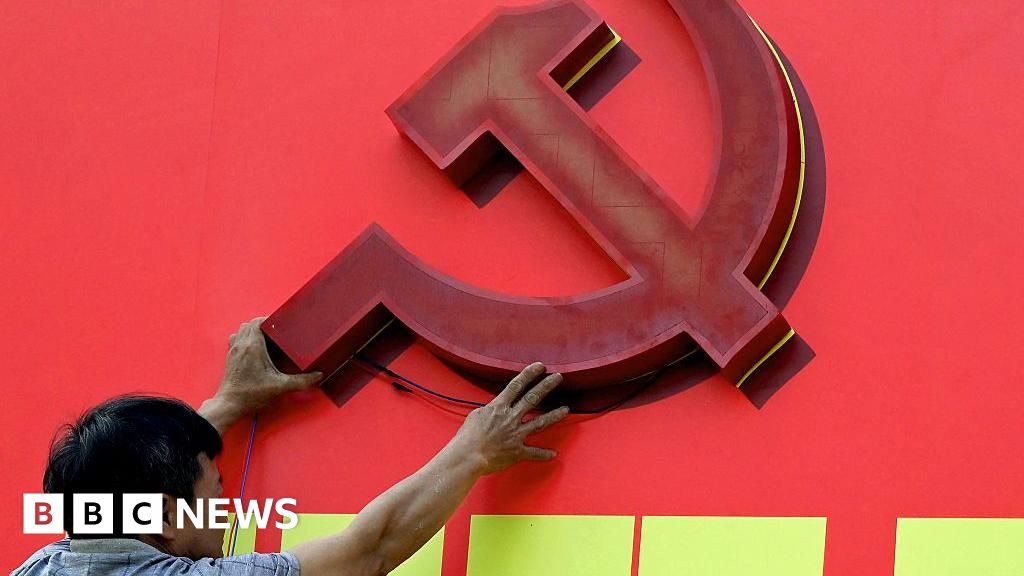 Vietnam: Communist Party congress meets to pick new leaders​