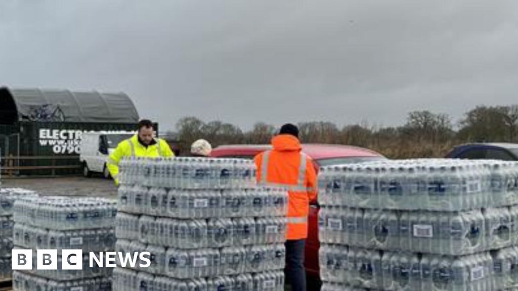 Water supply issues hit 30,000 homes