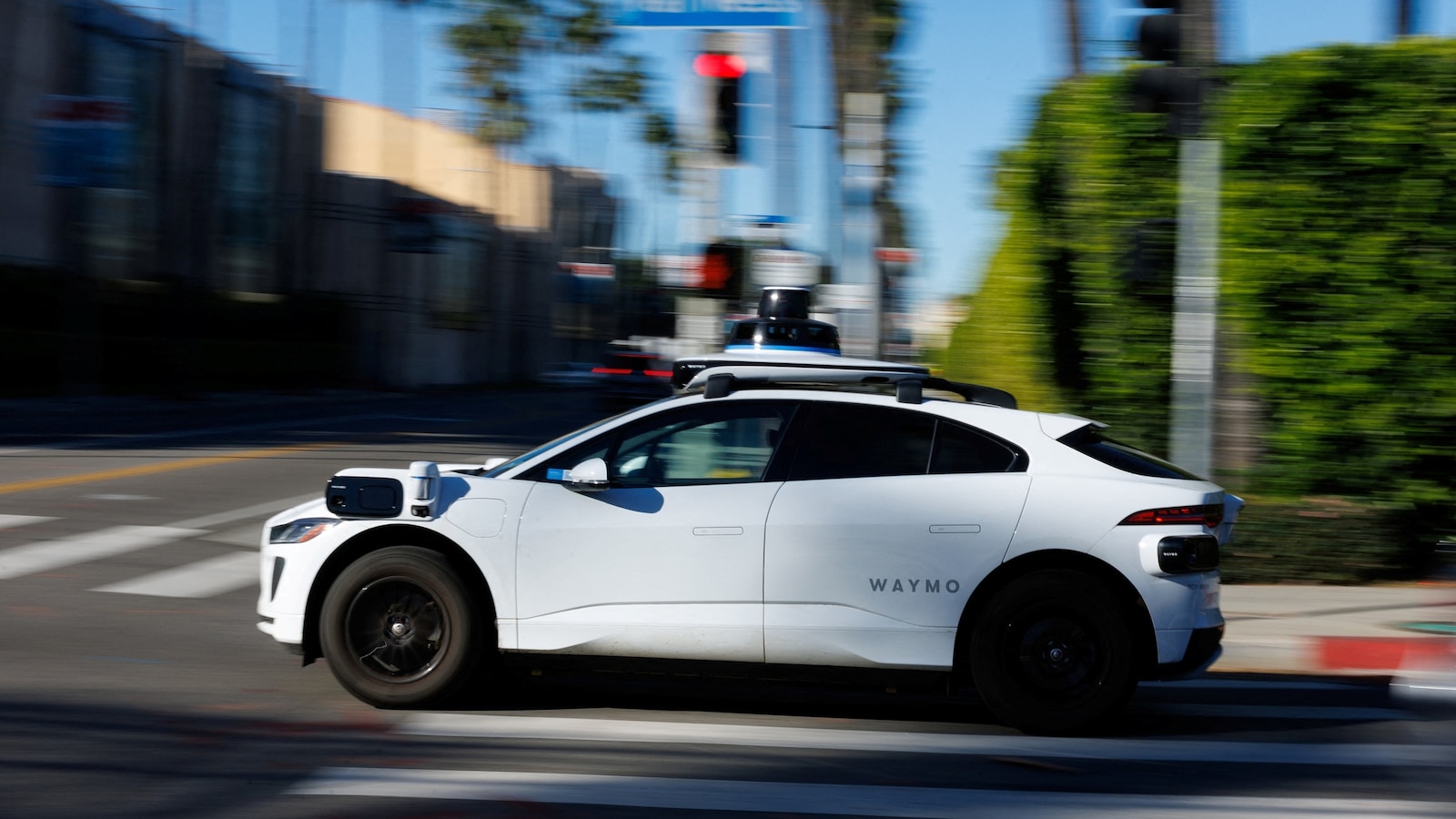 Federal officials investigate after Waymo self-driving vehicle strikes child near elementary school