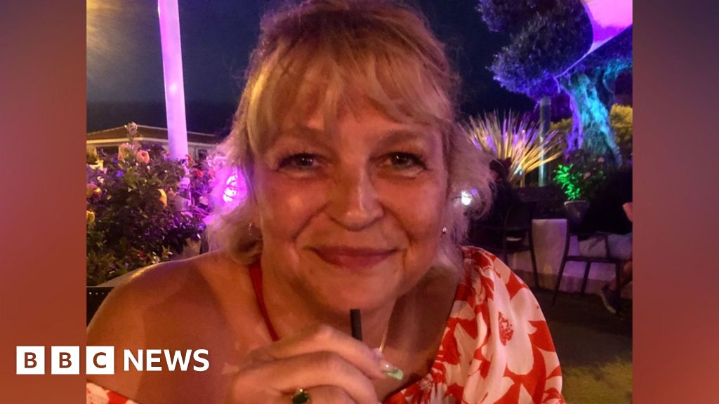Family heartbreak after woman dies in Hertfordshire layby crash