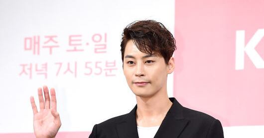 Actor Jeong Eun-woo Dies at 40