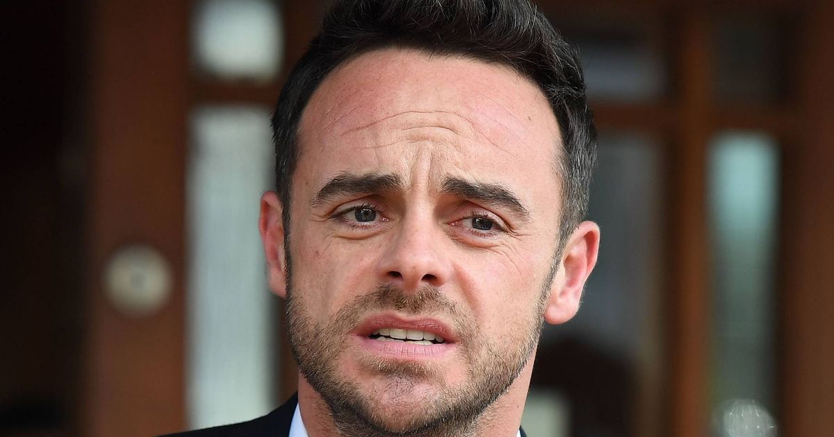 Devastated Ant McPartlin jets out of UK to grieve his beloved pet dog Hurley - Daily Star