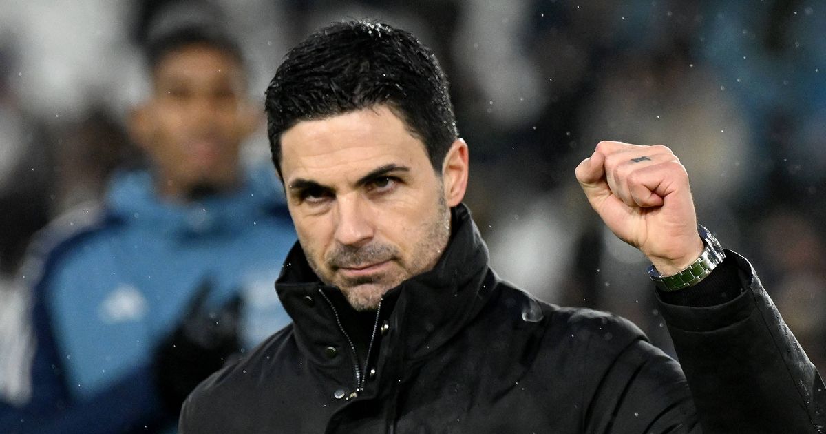 Arsenal swoop for international star as 'discussions' underway on deadline day