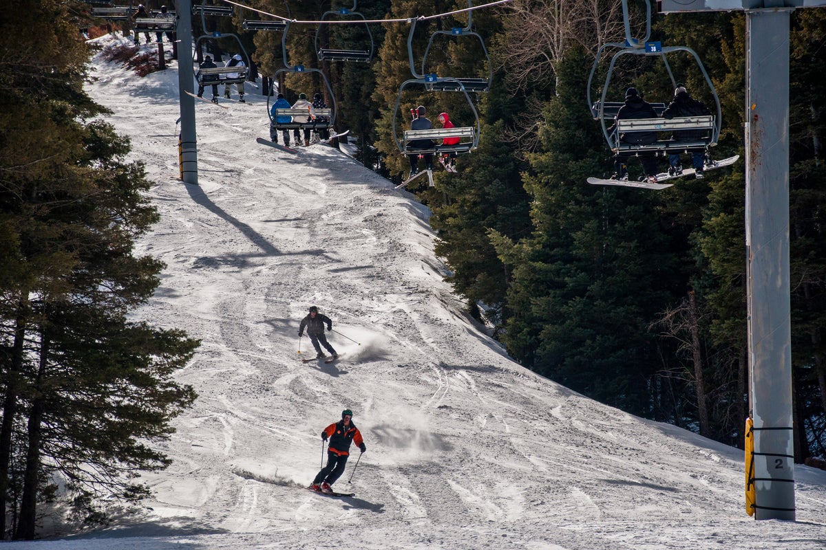 Australian snowboarder dies after backpack gets caught in ski lift in Japan