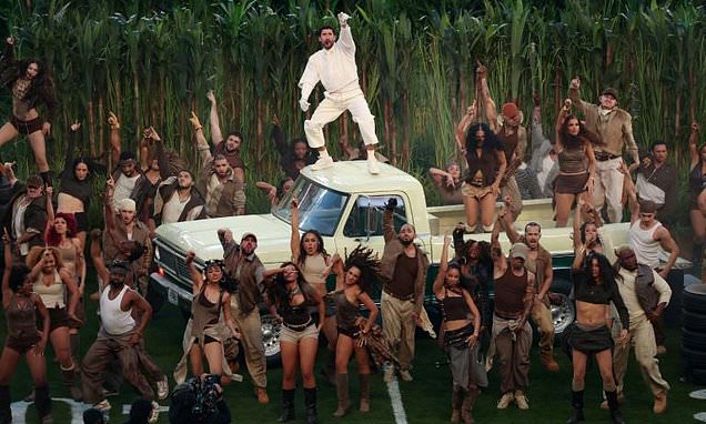 Bad Bunny celebrates Puerto Rico in joyous Super Bowl halftime show