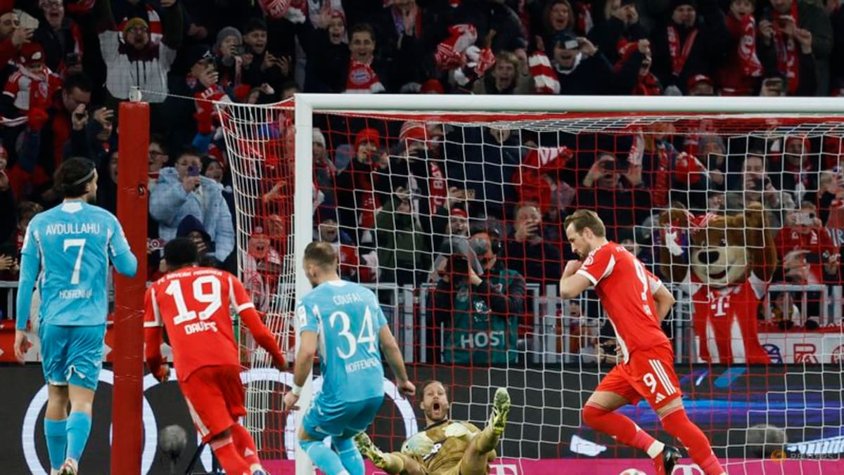 Bayern open up six point lead with five goal thrashing of Hoffenheim