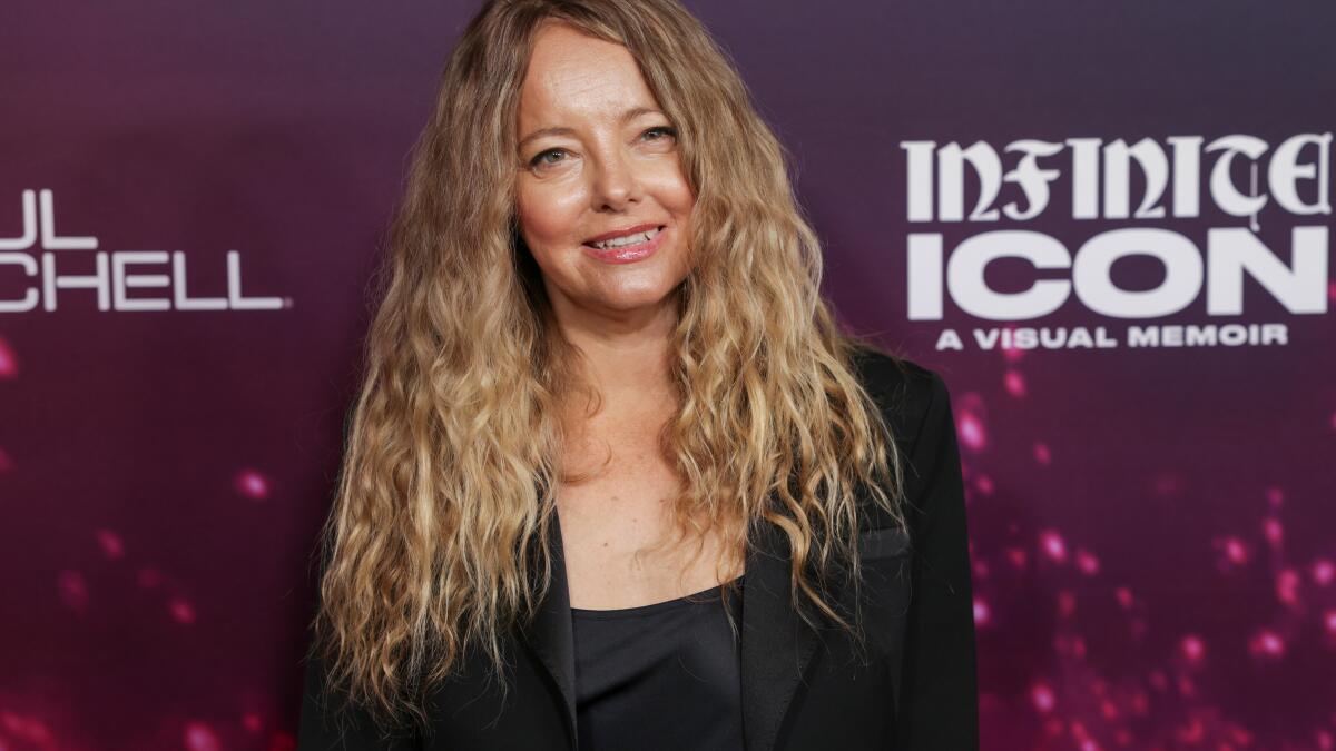 Bijou Phillips says 'time is of the essence' as she pleads for a new kidney