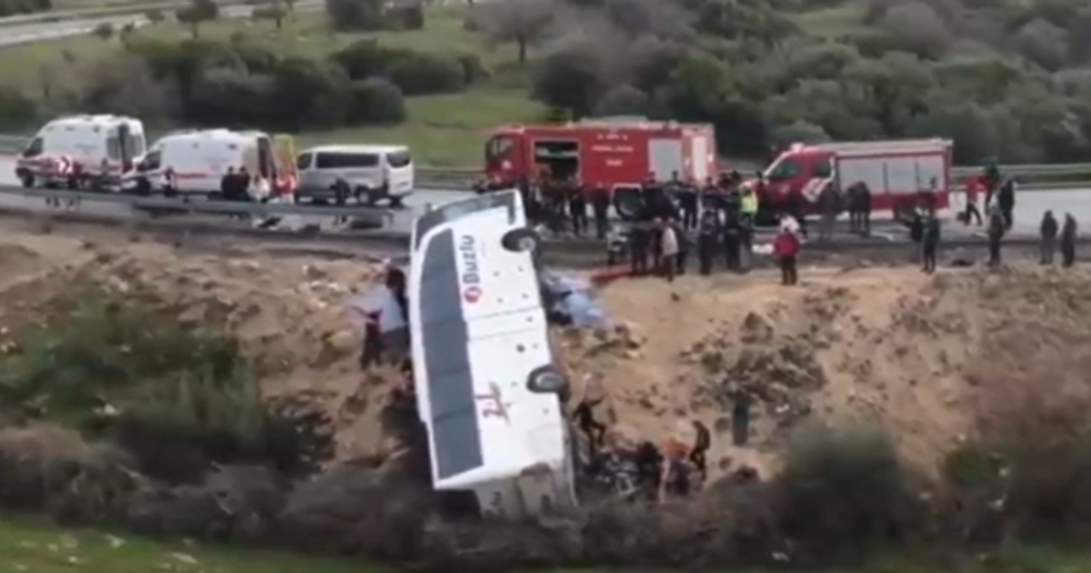At least eight killed as bus plunges into ravine in Brit holiday hotspot