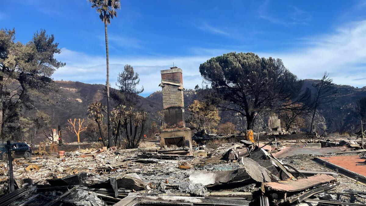 California bill would make fossil fuel companies help pay for rising insurance costs