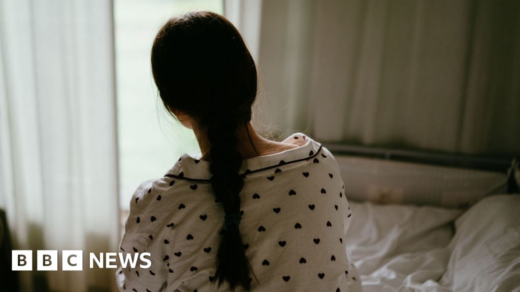 Children's care system broken, says Cambridgeshire council chief