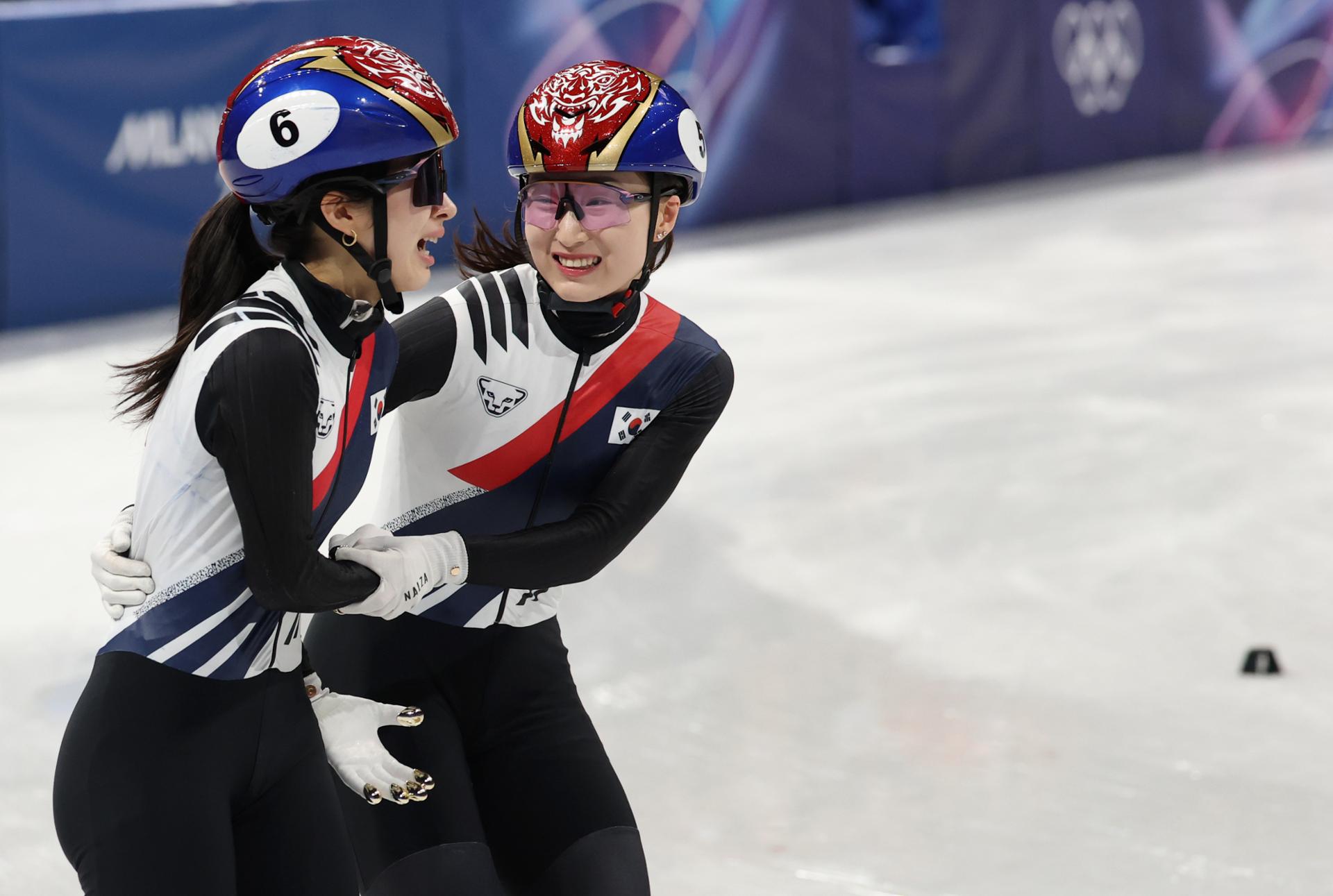 Short tracker ties Korean medal records with relay title - The Korea Times
