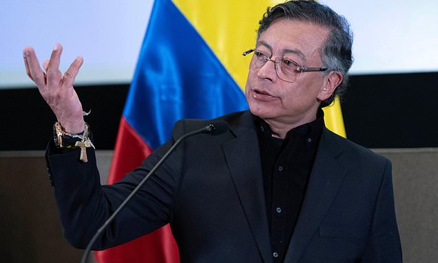 Colombian president accepts rebel's proposal to have a commission...