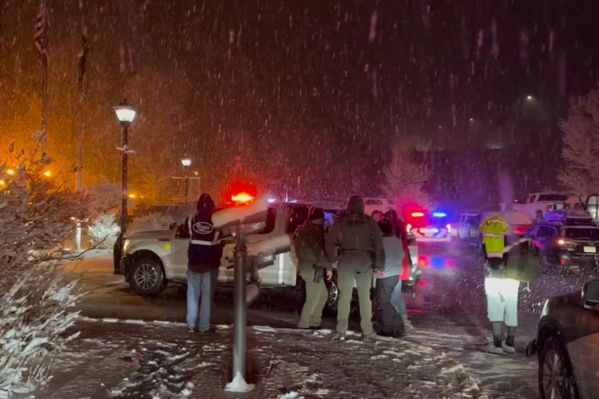 Over two-dozen cars involved in hectic pileup on snowy Colorado...