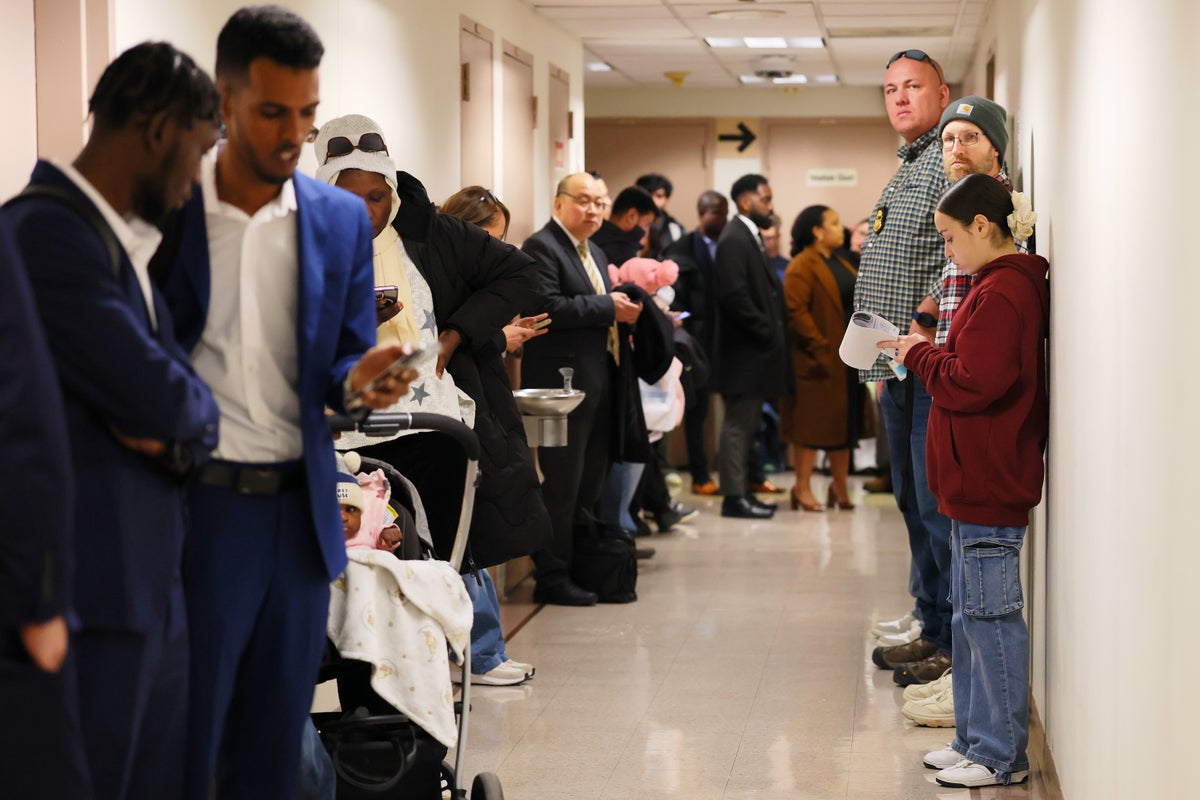 DOJ lawyers admit they ignored dozens of court orders in immigration cases